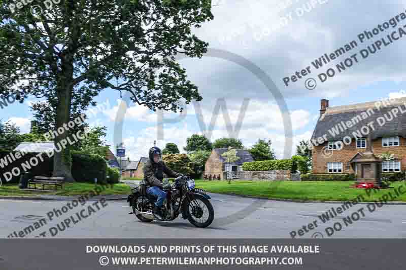 Vintage motorcycle club;eventdigitalimages;no limits trackdays;peter wileman photography;vintage motocycles;vmcc banbury run photographs